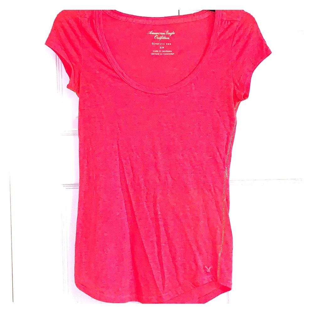 Shortsleeve hot pink American eagle favorite tee